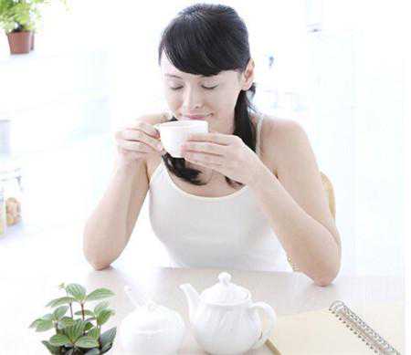 刚从香港验血结果马上,备孕期间到底能不能喝茶叶水呢？